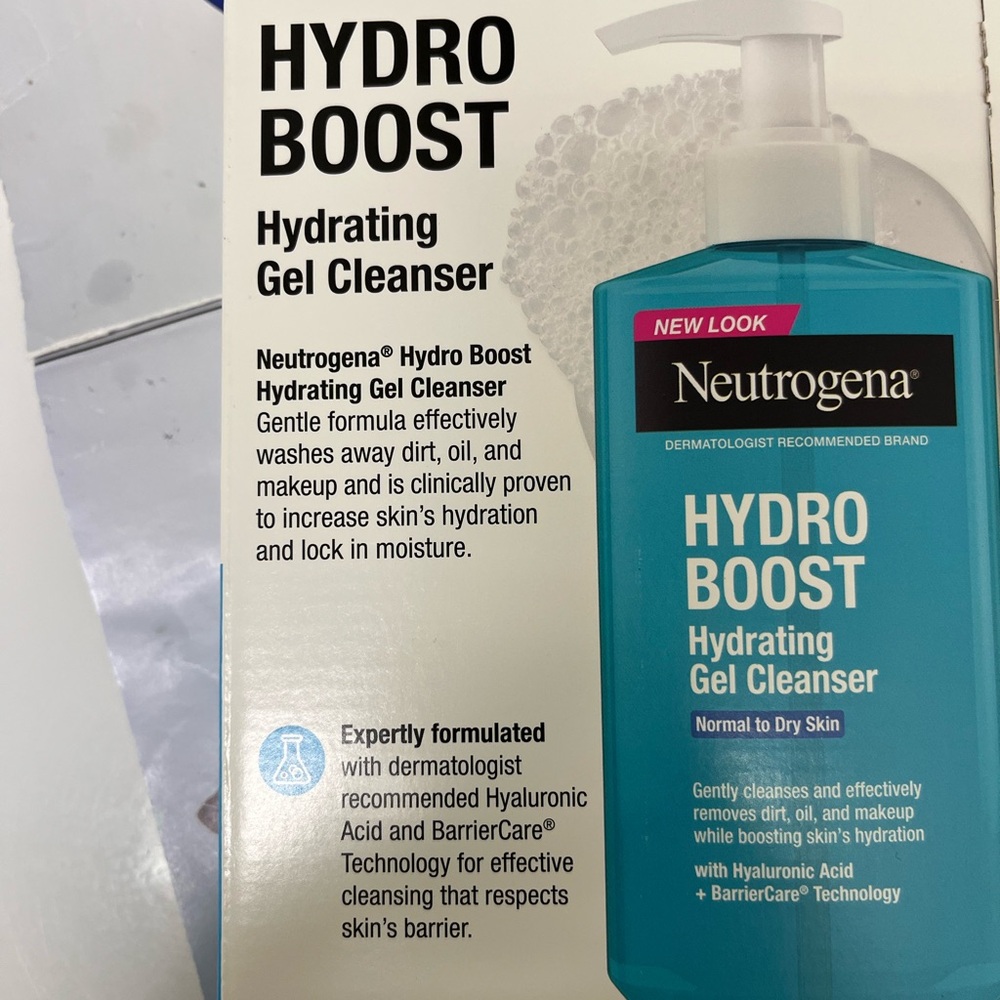 Neutrogena Hydro Boost Hydrating Gel Cleanser –12 oz  new